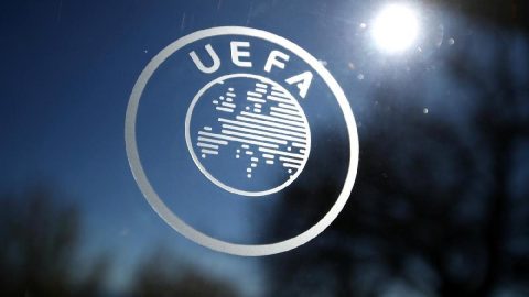 UEFA`dan sezonu akıbeti üzerine flaş kararlar! Beklenen açıklama yapıldı